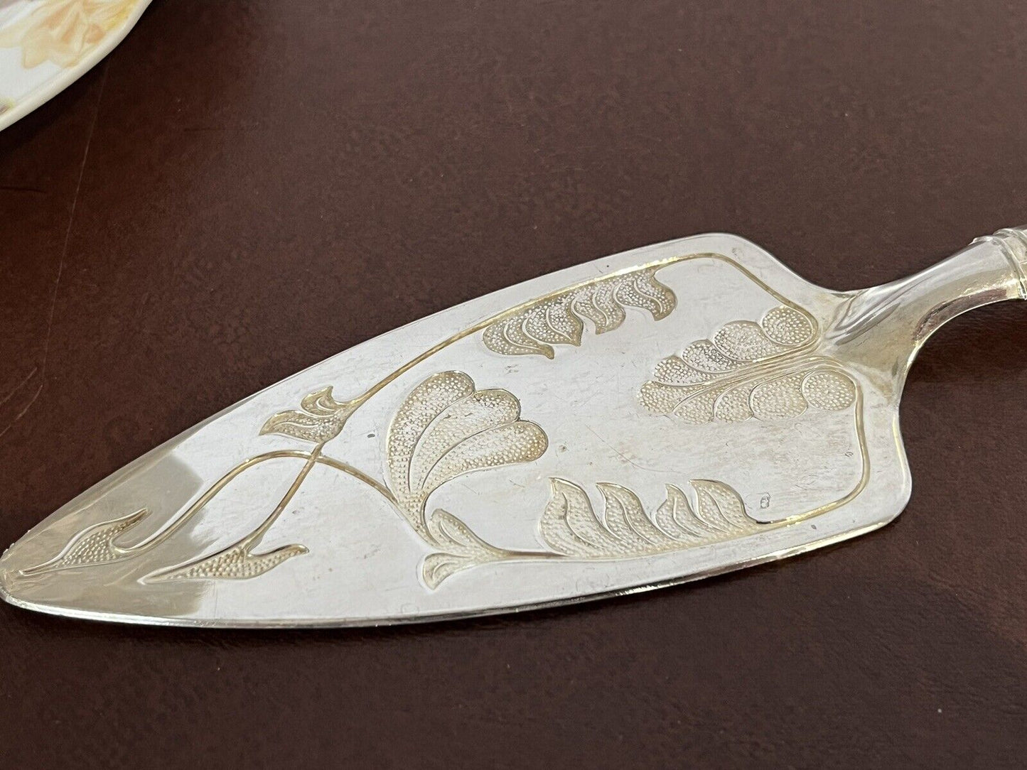 Cake Server With Cake Stand