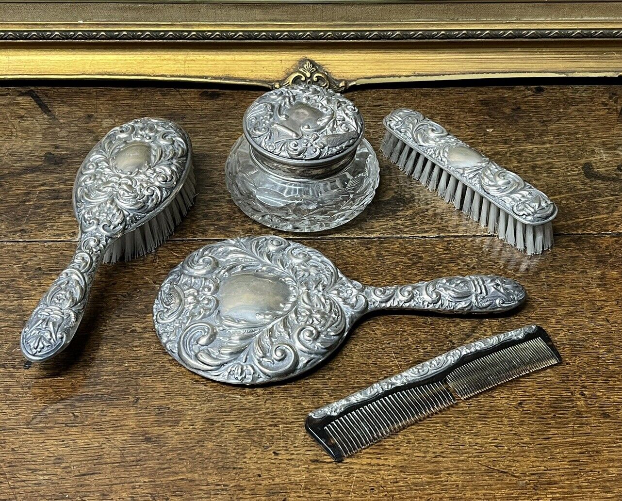 Silver Grooming Set. English Hallmarks