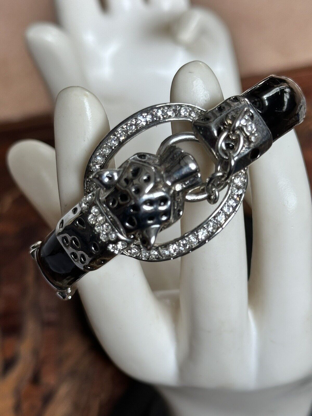 Vintage Silver Tone Leopard Door Knocker Hinged Cuff Bracelet