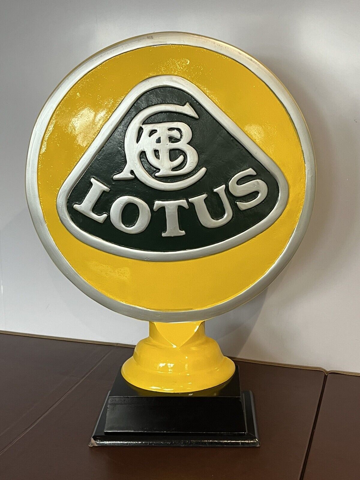 Large Aluminium Garage Shop Counter Display