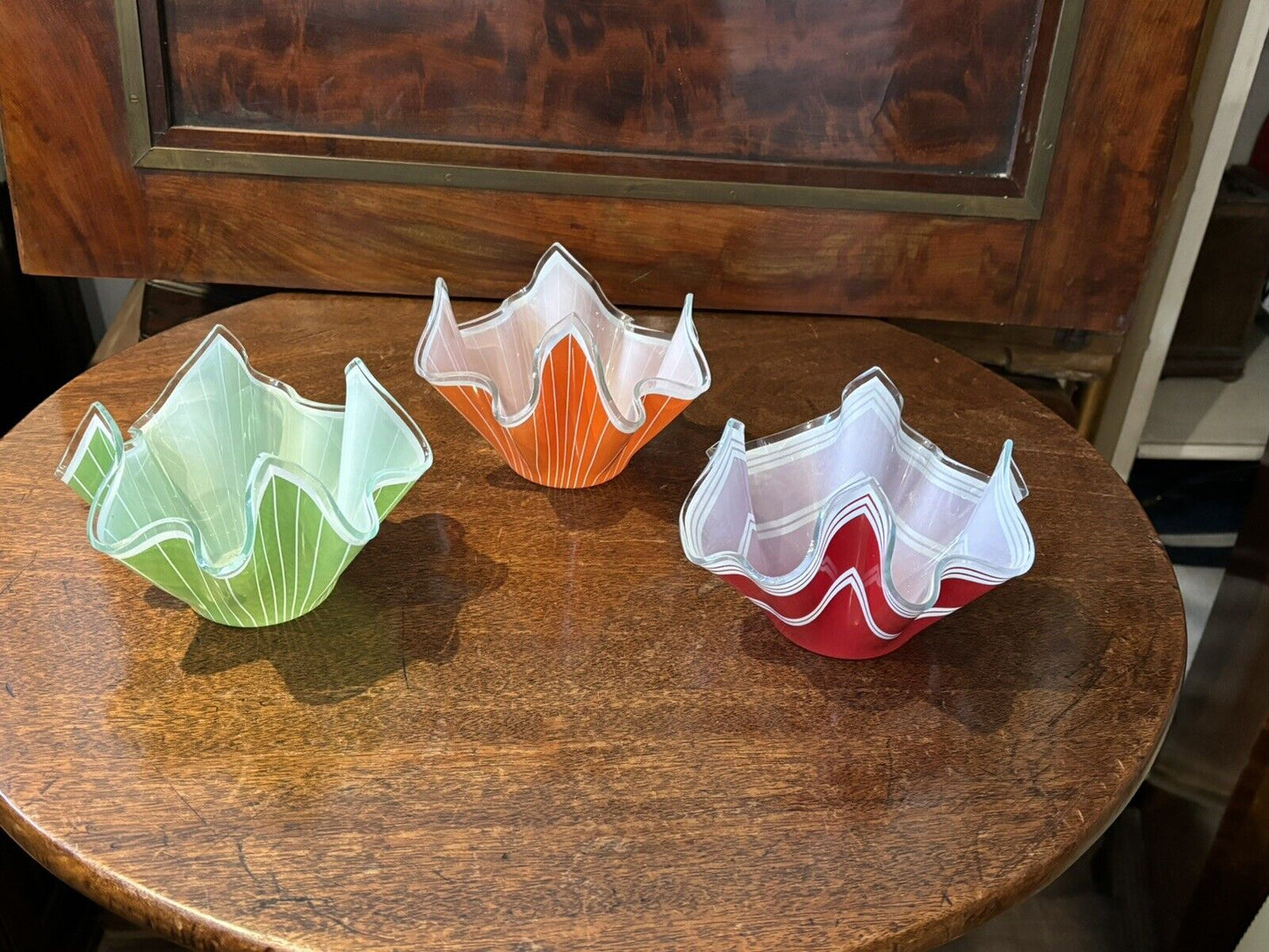 Mid Century Glass Hankkerchief Bowls