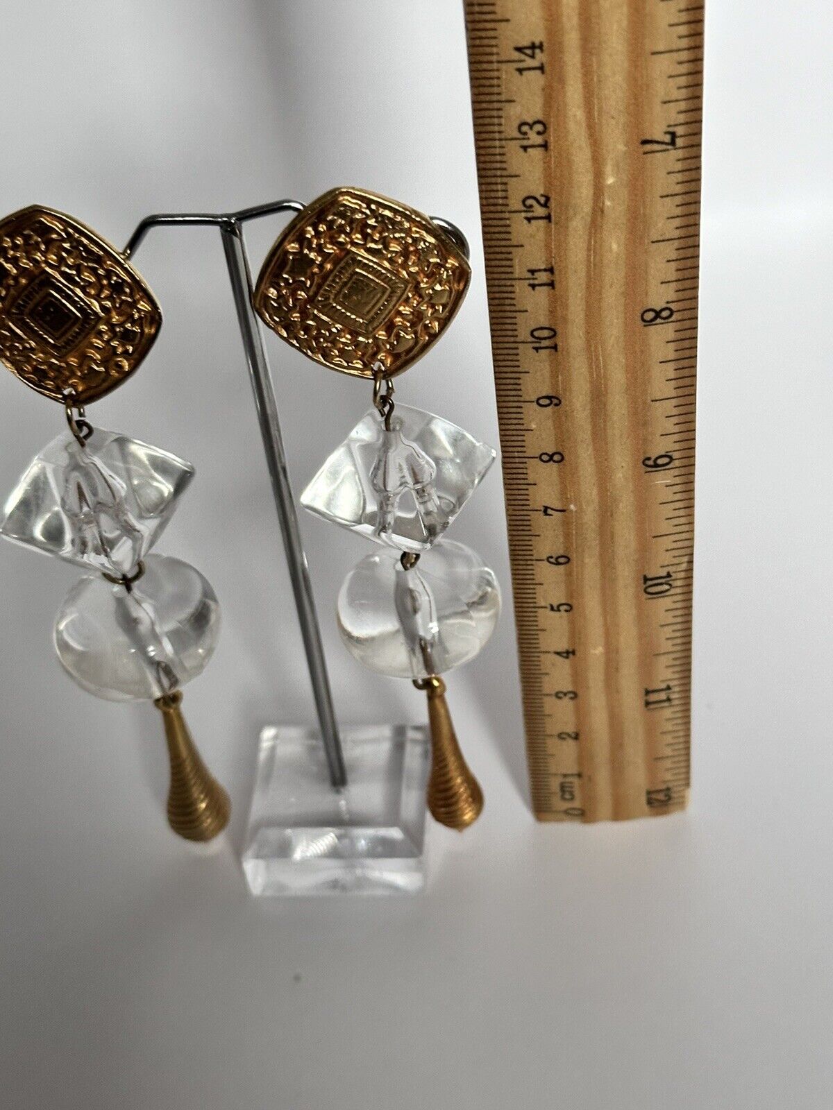 Vintage 1980s Gold Tone Acrylic Long Drop Statement Clip On Earrings