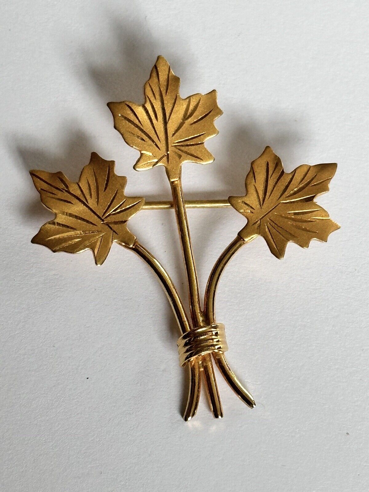 Vintage Gold Filled Bond Boyd Brooch