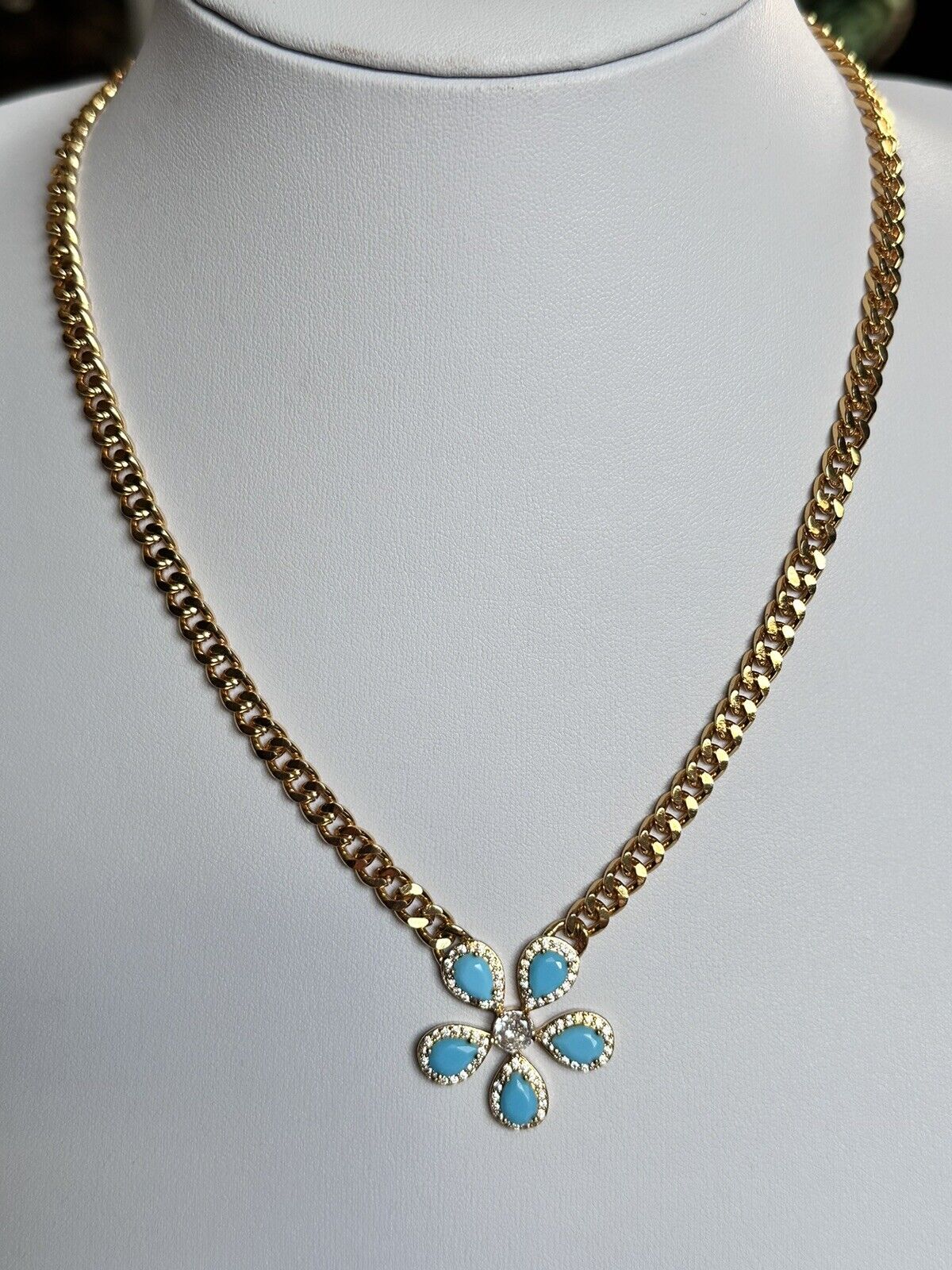 Vintage Gold Plated Faux Turquoise Diamanté Flower Necklace