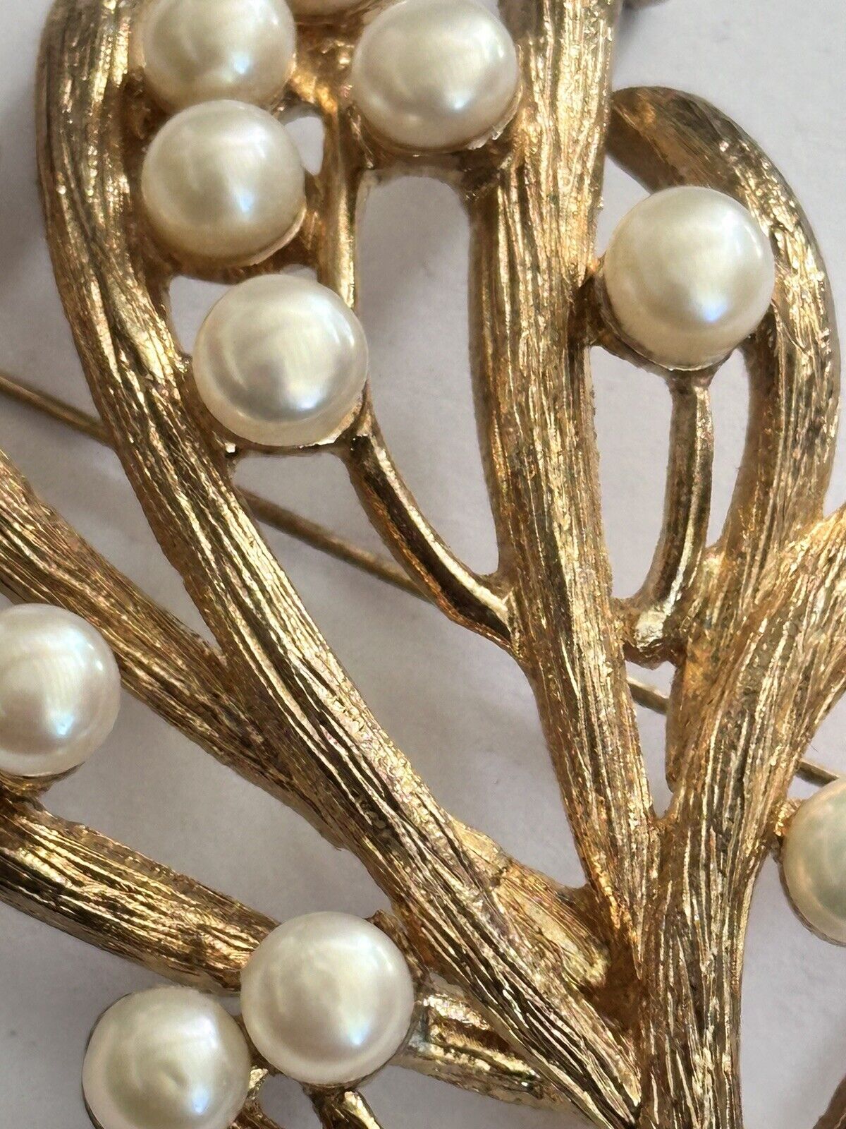 Vintage Gold Tone Faux Pearl Statement Brooch