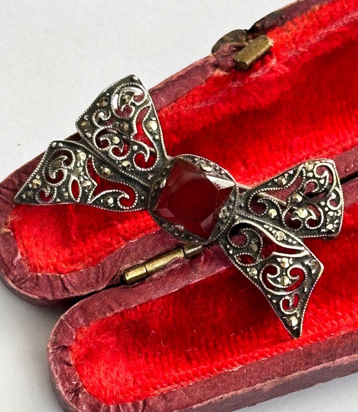 Vintage Antique Silver Marcasite Carnelian Bow Brooch