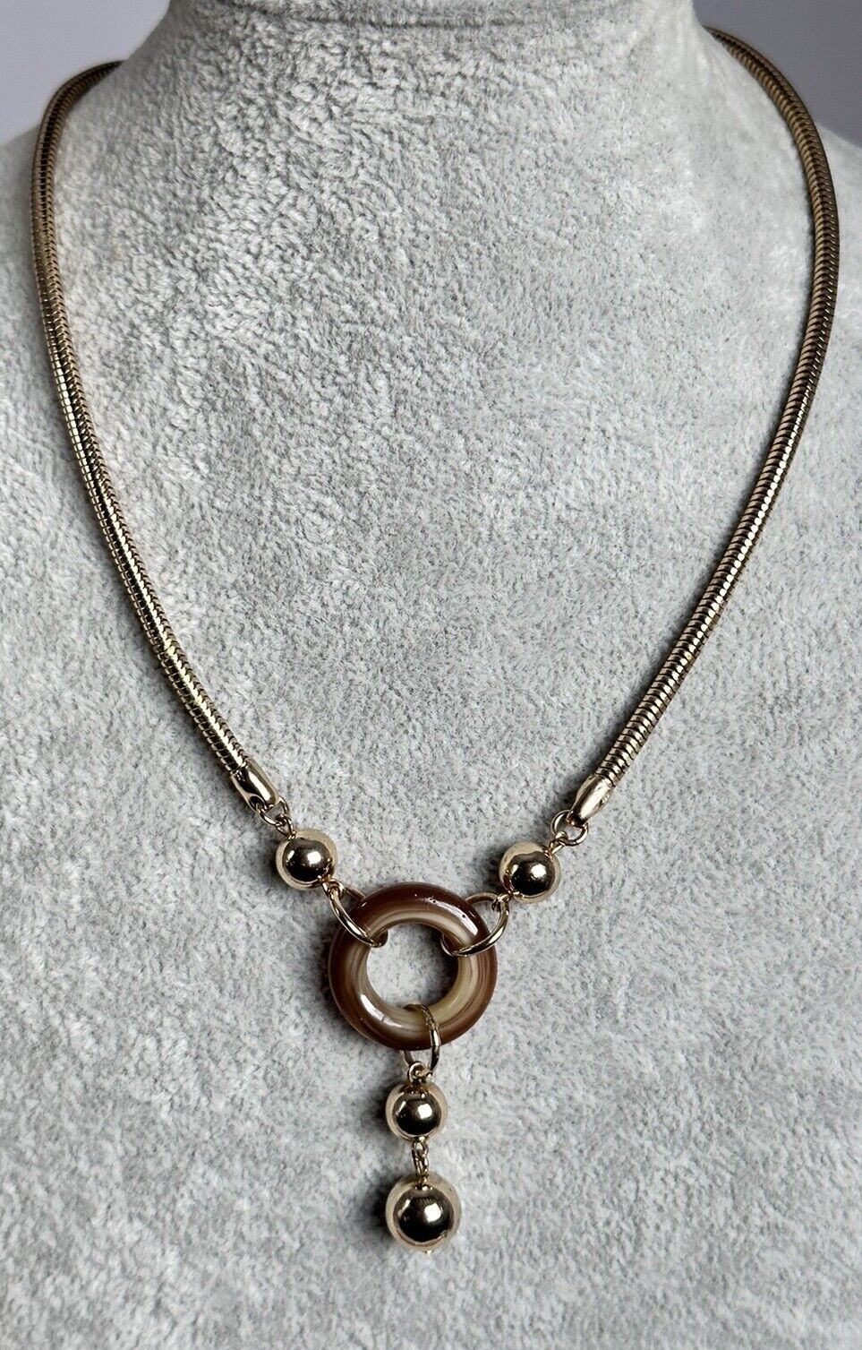 Vintage Signed Sarah Coventry Gold Tone Glass Necklace