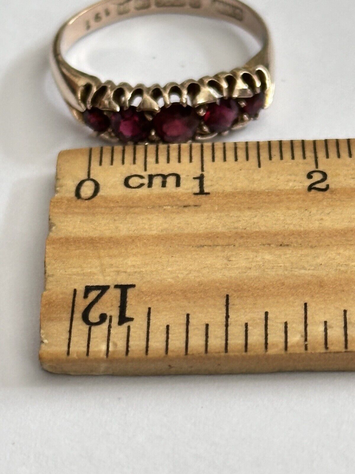 Antique Edwardian 9ct Gold 5 Garnet Stone Ring