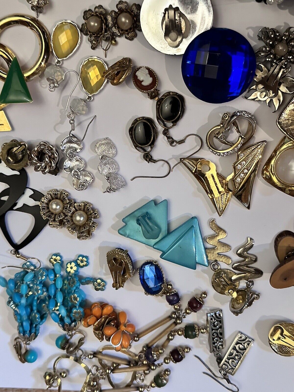 A Quantity Of Vintage Clip And Pierced Earrings