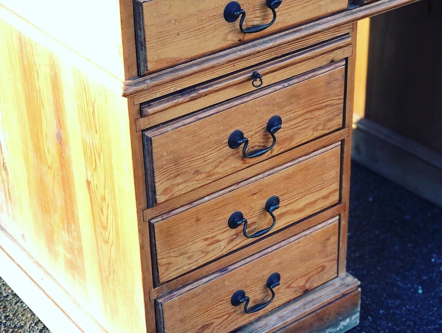 Pine Pedestal Desk. Large In Size