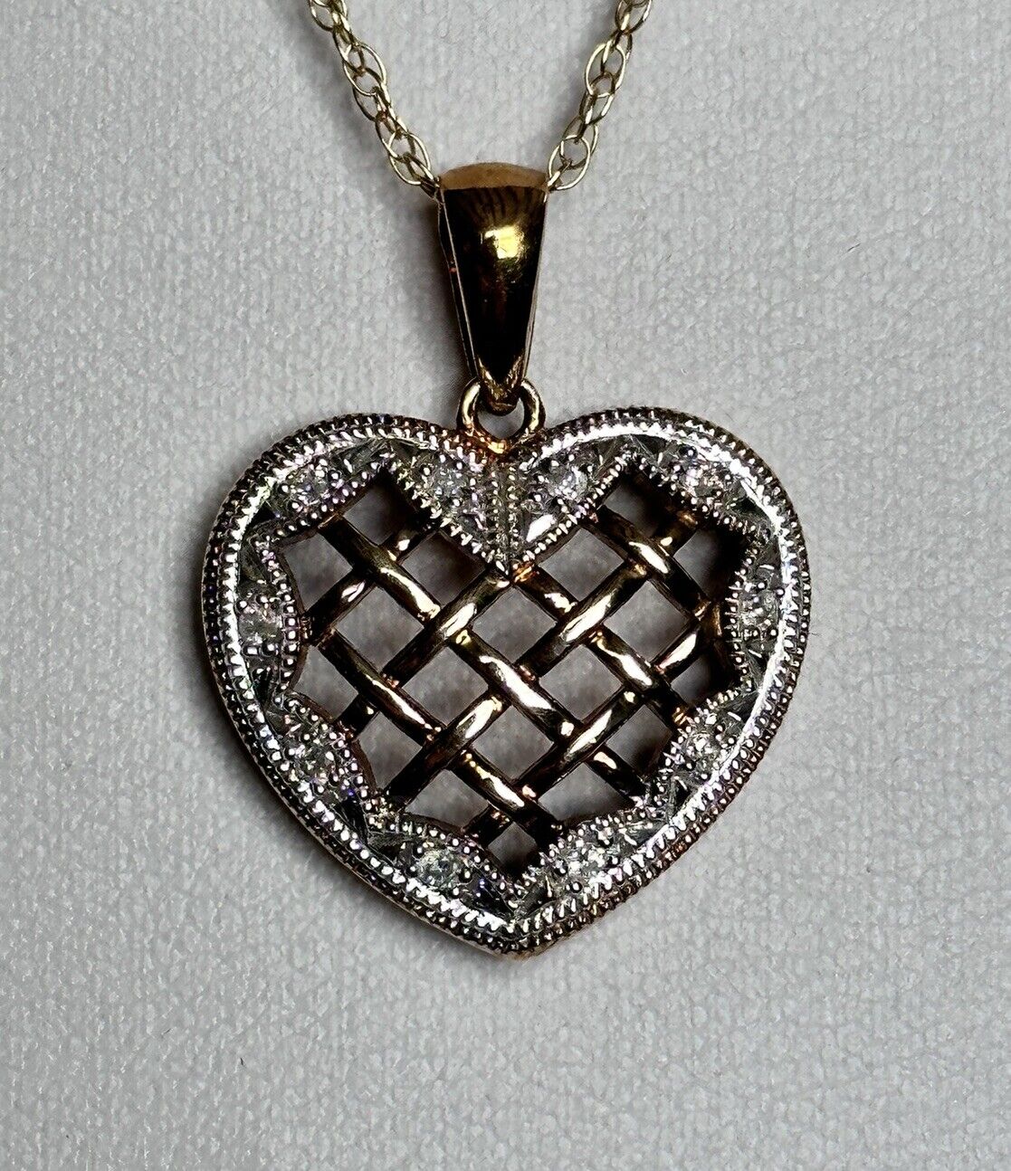 Vintage 9ct Gold 0.10ct Diamond Heart Pendant Necklace