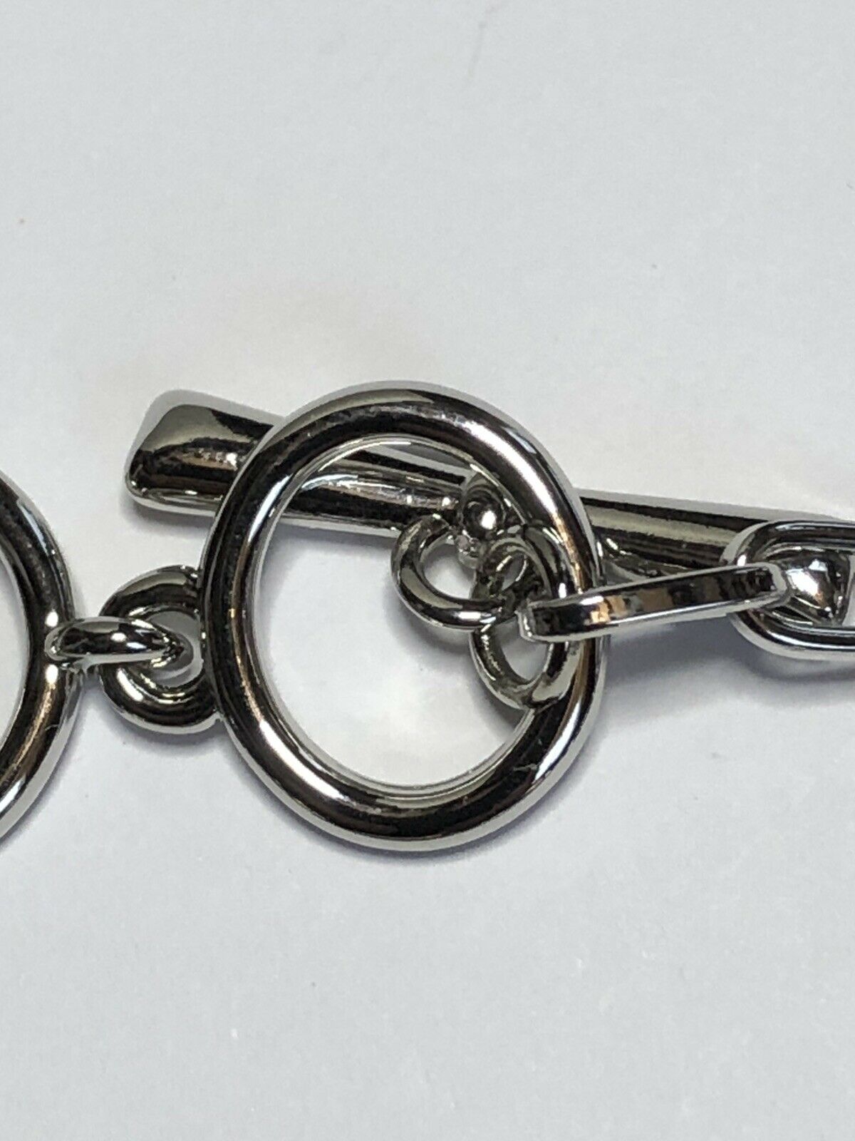 Vintage 1980s Rhodium Gold Plated Swarovski Crystal Stylish Toggle Bracelet