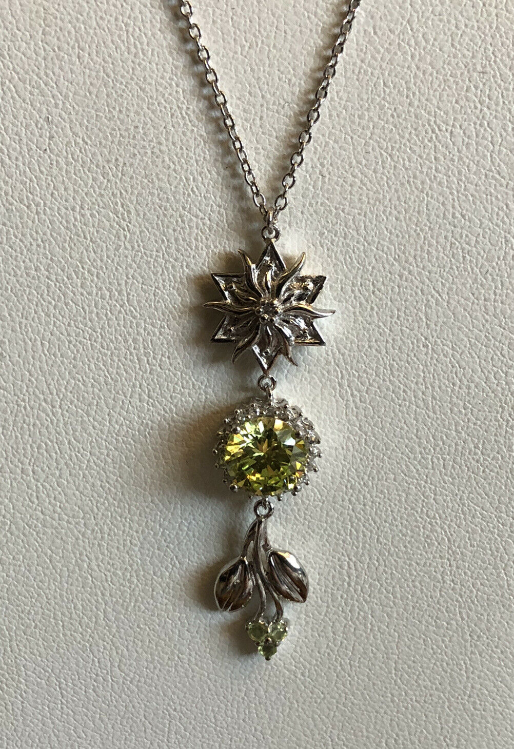 Vintage Silver 925 Cubic Zirconia Necklace