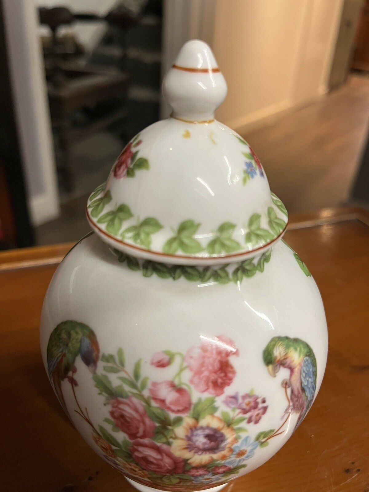 Parrot Decorated Porcelain Jar & Lid.
