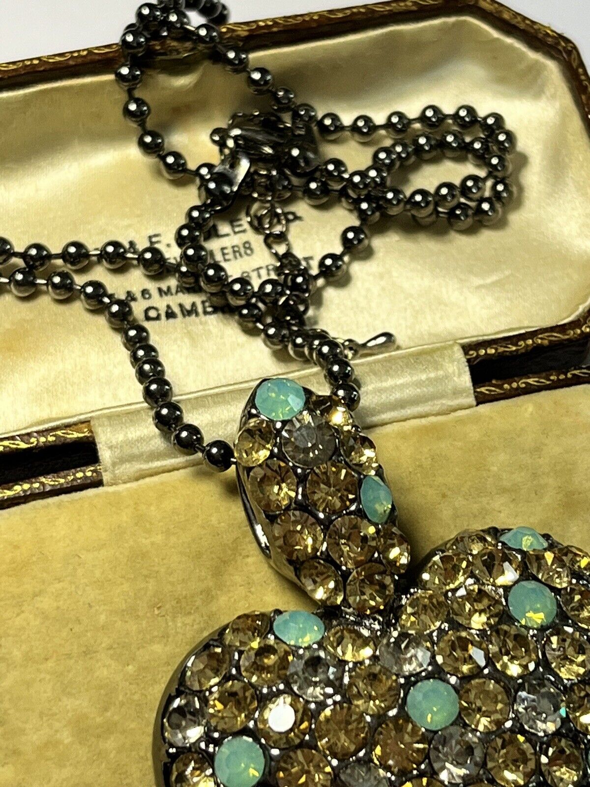 Vintage Statement Diamanté Heart Pendant Necklace
