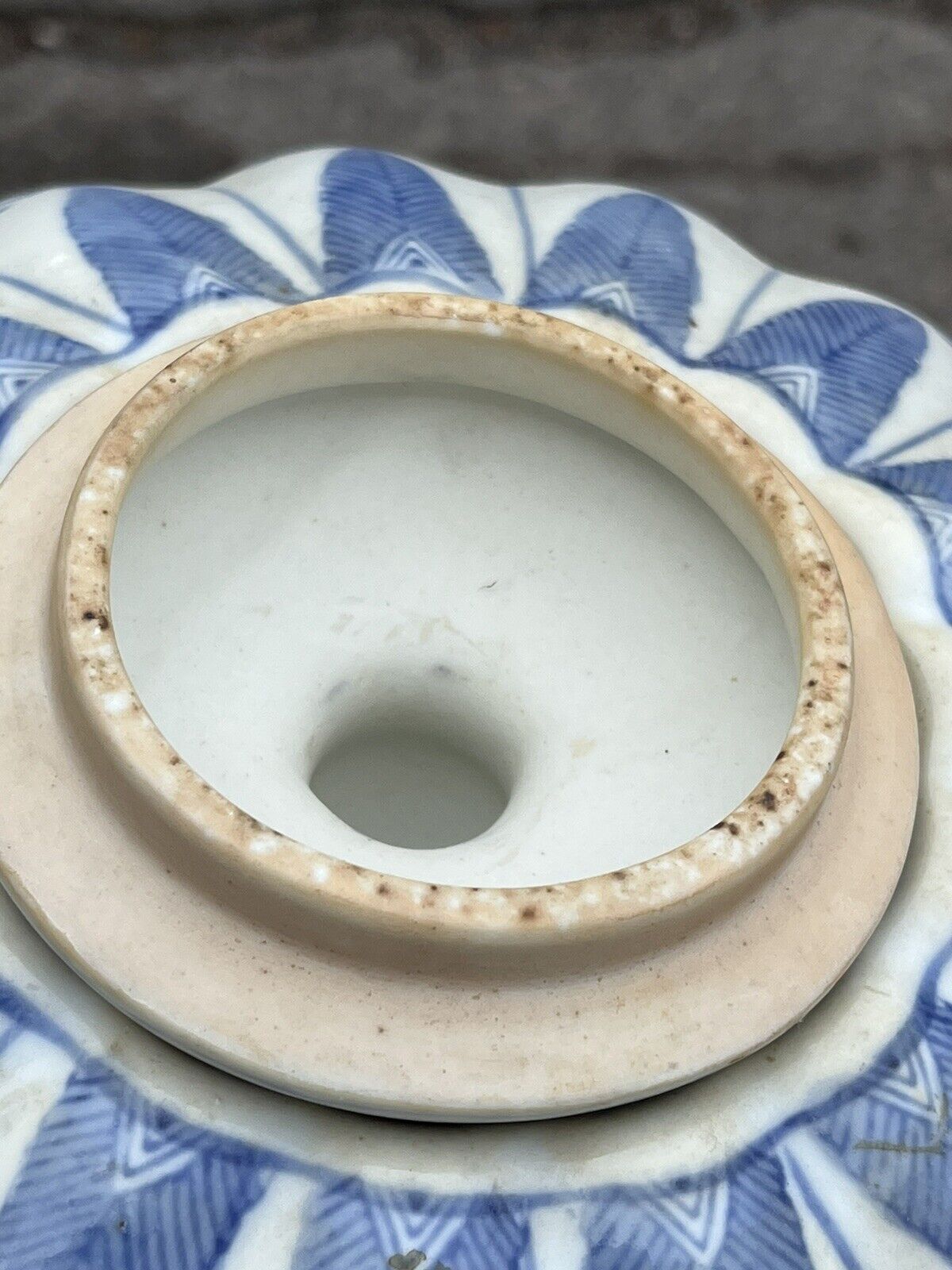 Large Chinese Pot. Large & Impressive.