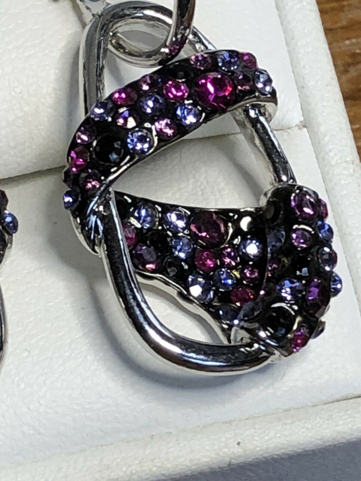 Vintage 1980s Rhodium Plated Purple Pink Cubic Zirconia Drop Earrings