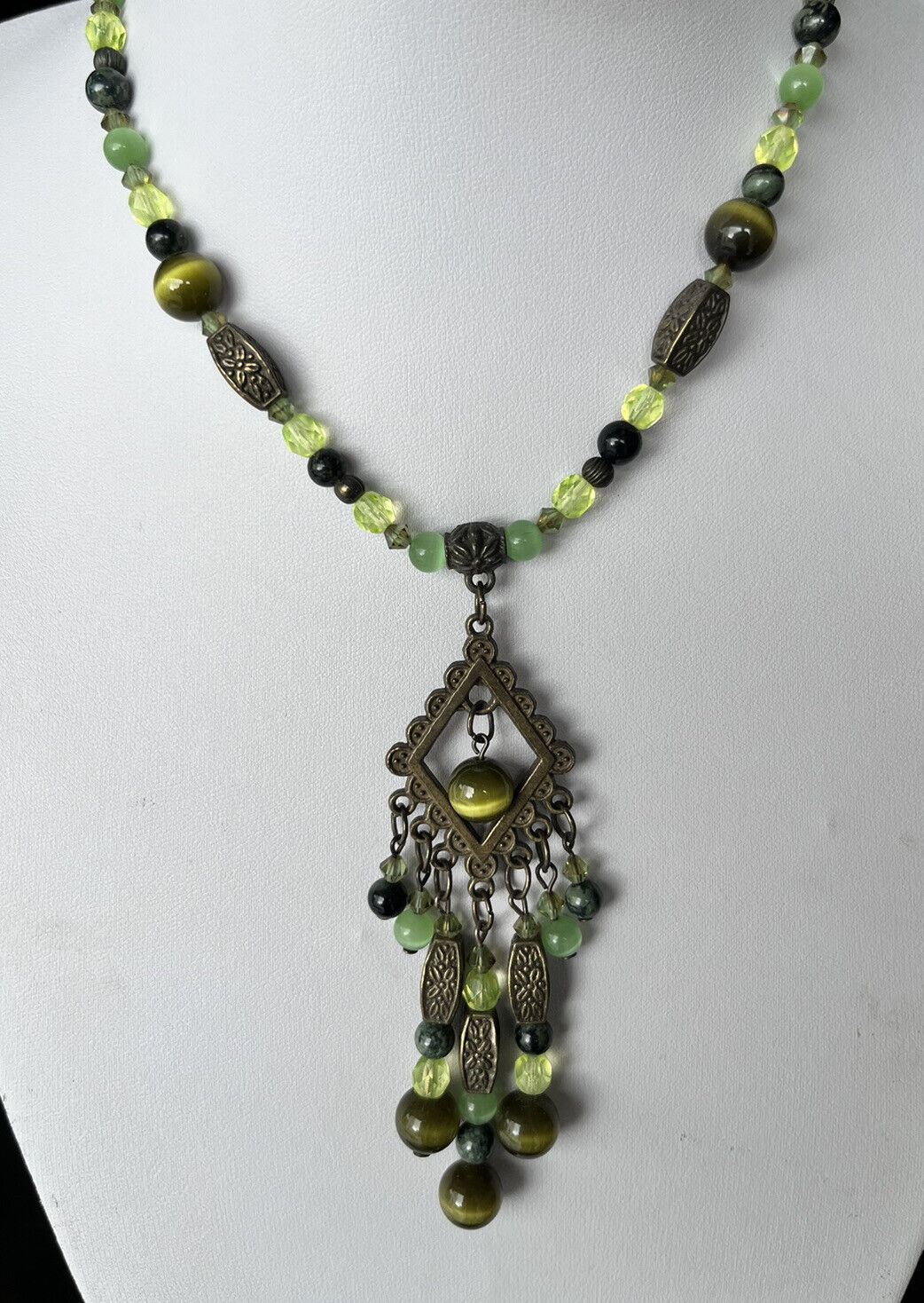 Vintage French Un Jour Ailleurs Green Beaded Necklace