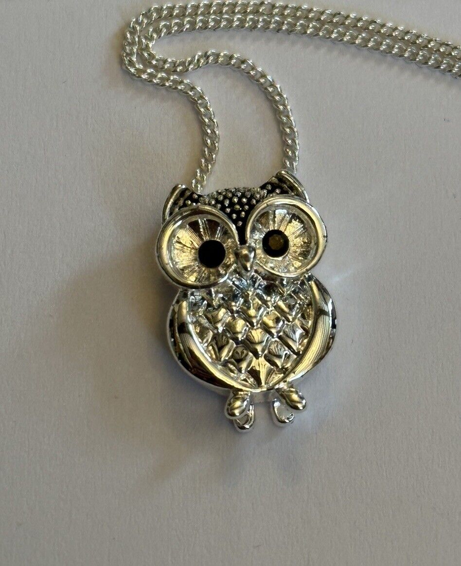 Vintage Silver Tone Owl Necklace