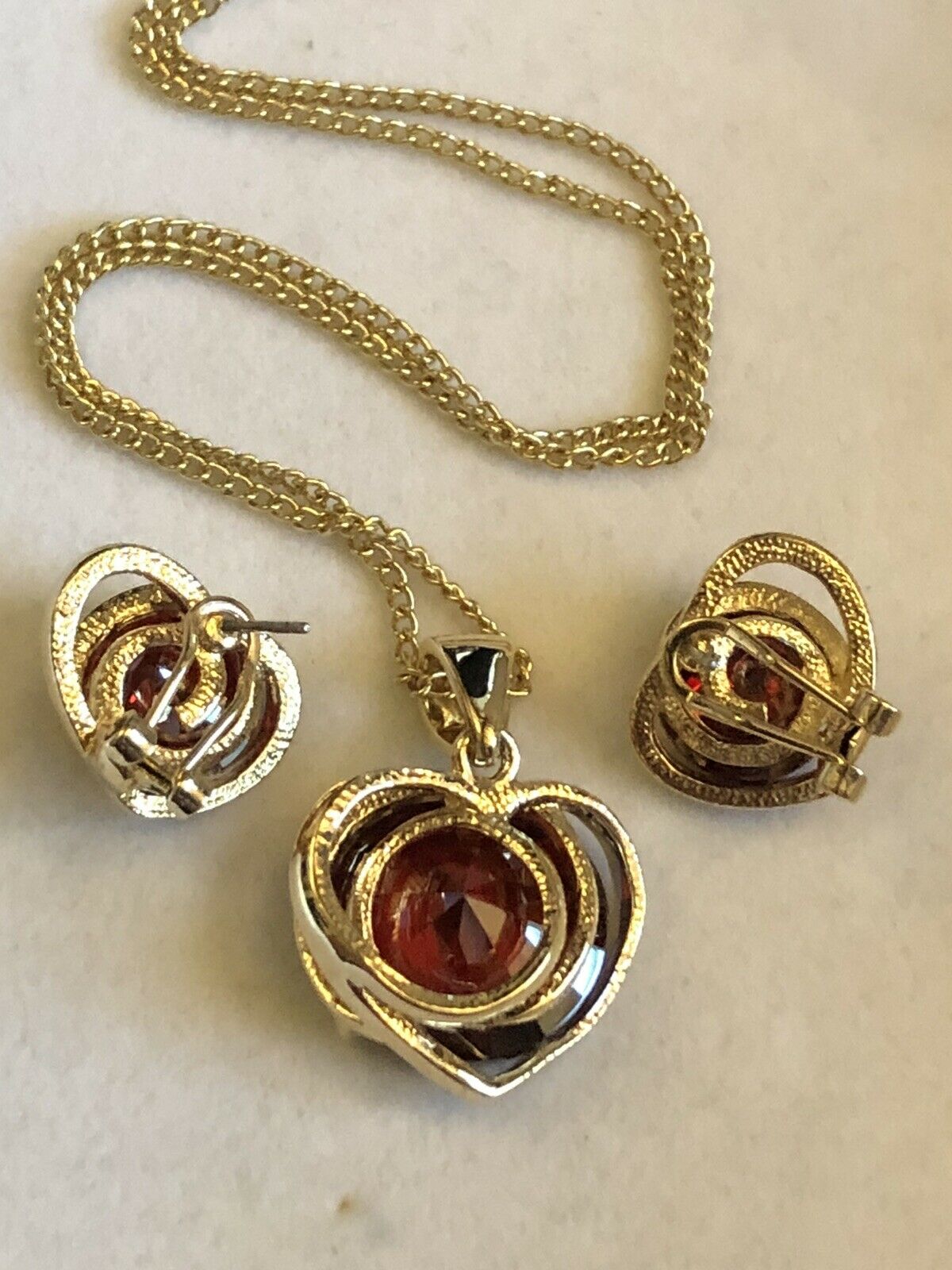 Vintage Hearts Gold Plated Red Stone Necklace And Earring Set