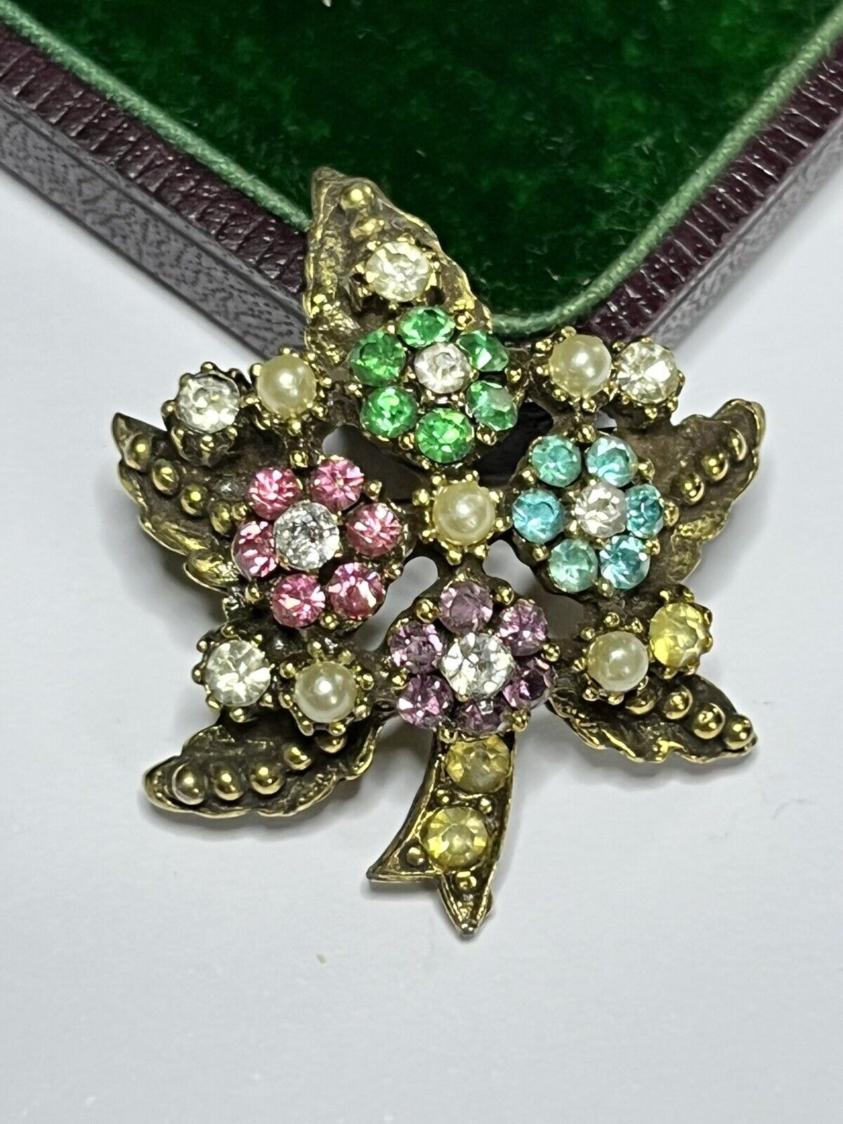 Vintage Leaf Flowers Multicoloured Diamanté Faux Pearl Brooch