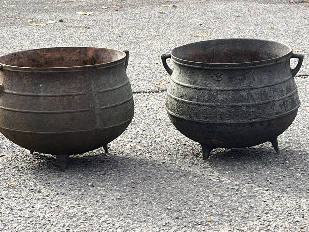 Old Cast Iron Cooking Pots, 5 Gallon. ANTIQUES & CHIC