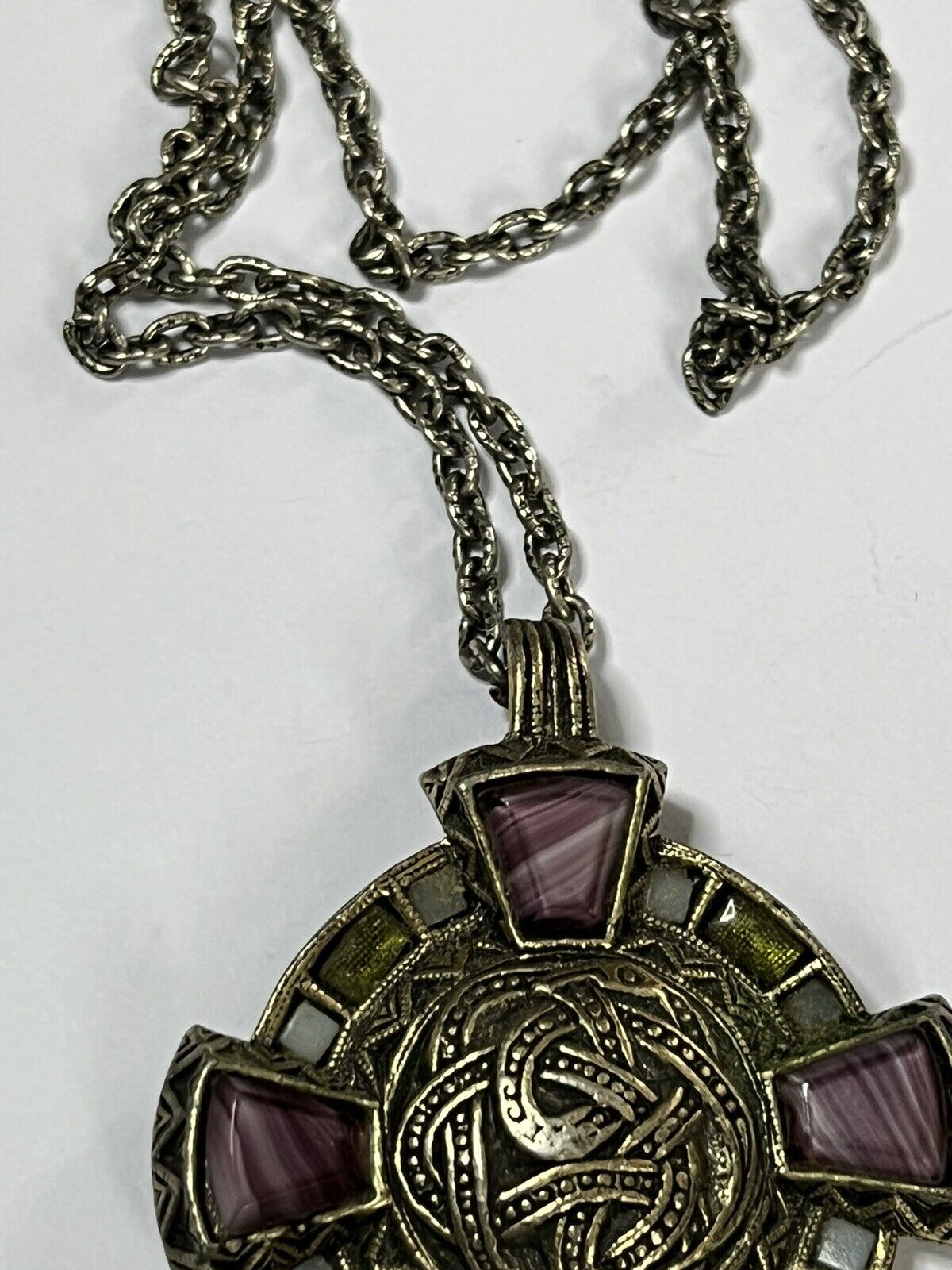 Vintage Miracle Signed Purple Green Glass Celtic Necklace