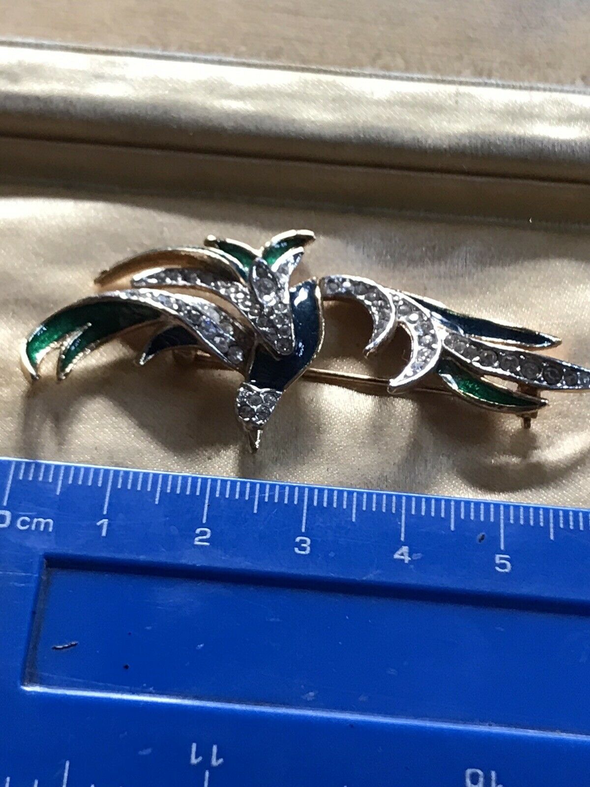 Vintage Bird Enamel And Diamanté Gold Tone Brooch