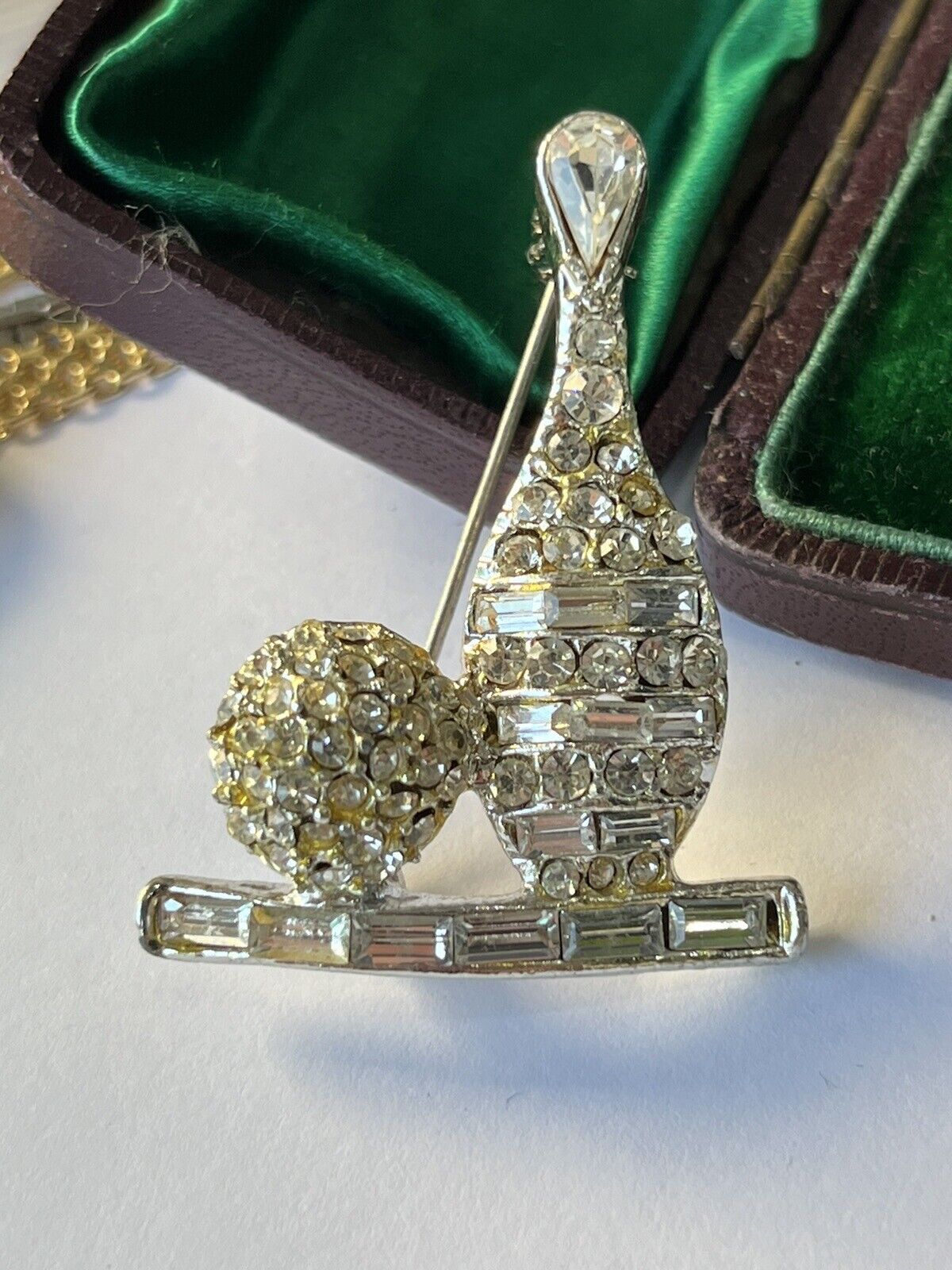 Vintage Silver Tone Ten Pin Bowling Ball And Pin Brooch