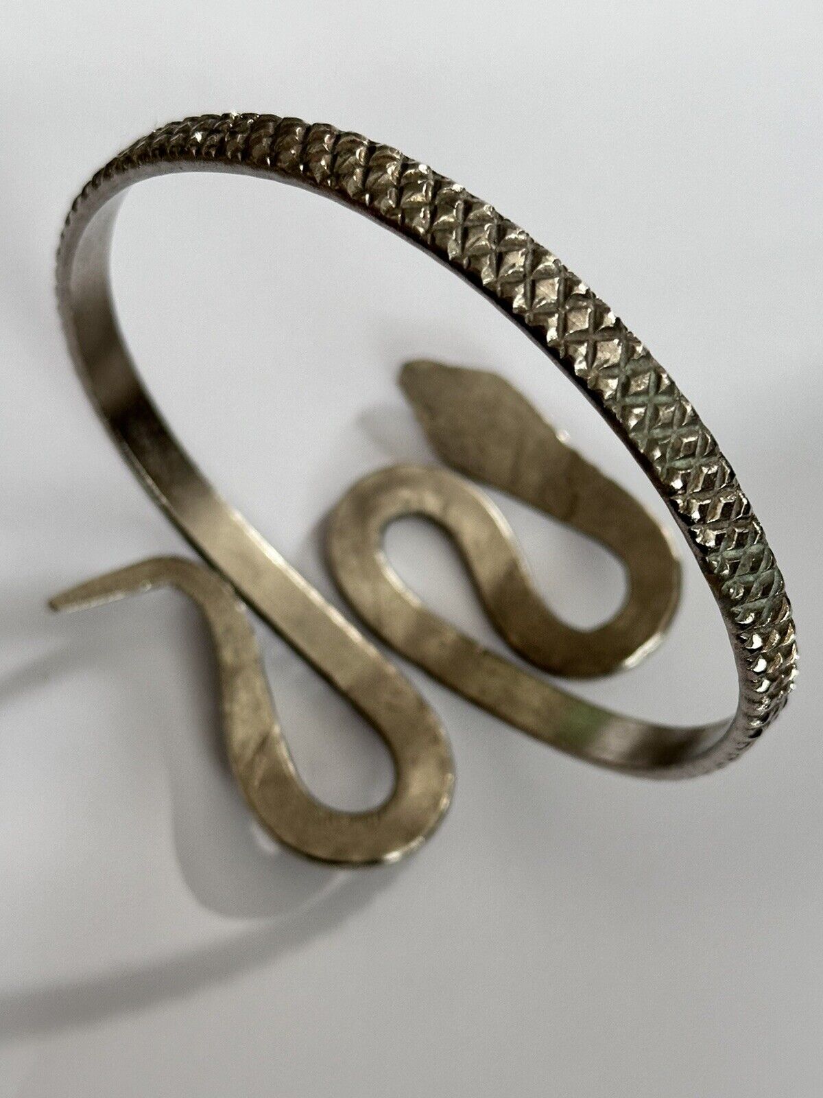 Vintage Detailed Silver Tone Snake Bangle Slave Bangle