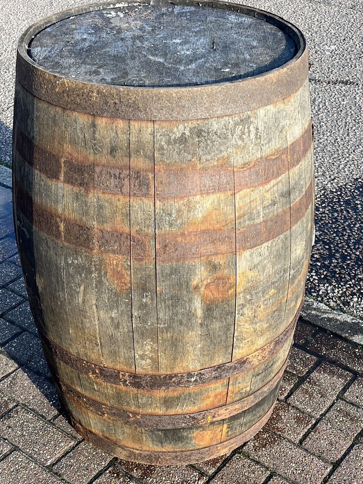 Oak Beer / Whisky Barrels. Full Size, Make Great Home Bar Tables. 5 Available.