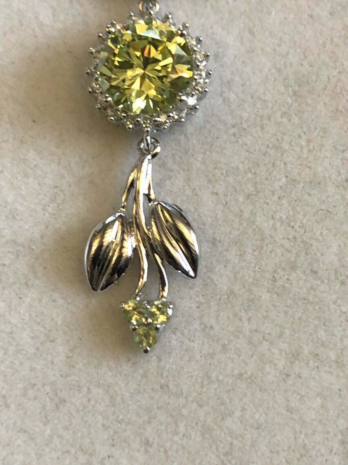 Vintage Silver 925 Cubic Zirconia Necklace