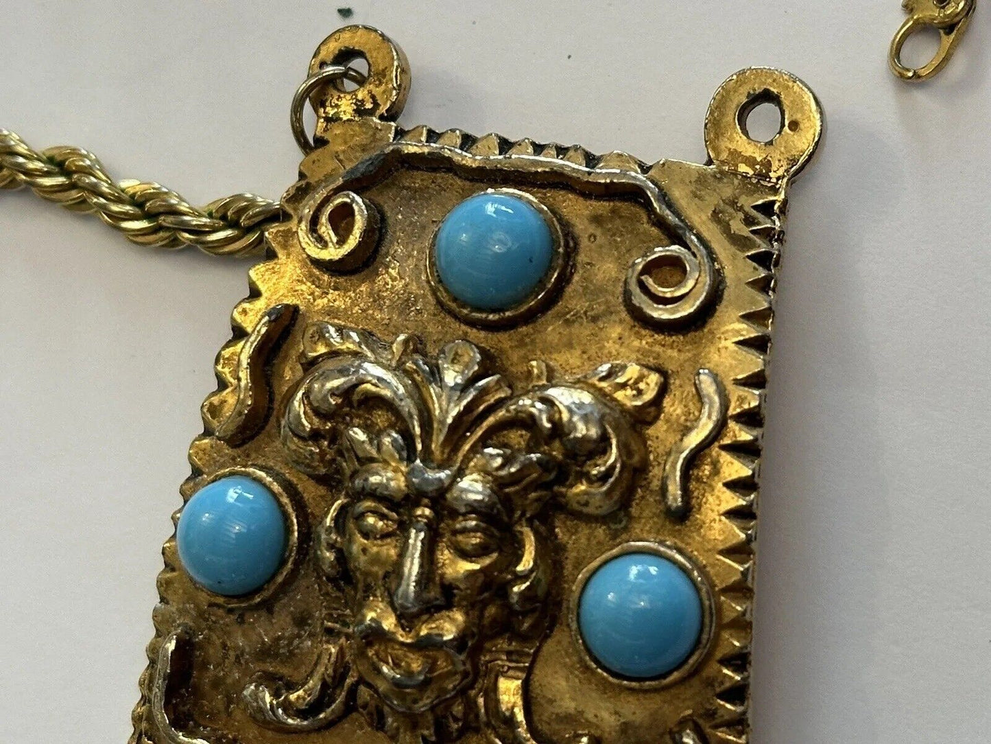 Vintage Etruscan Faux Turquoise Gold Tone Pendant Monet Rope Chain Necklace