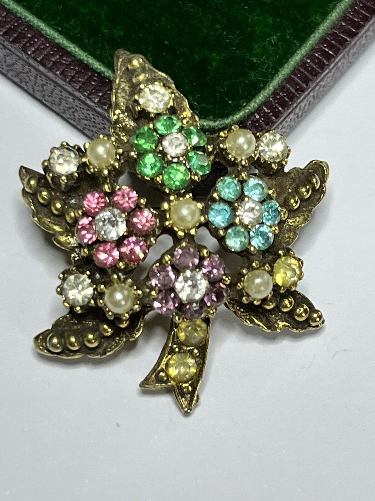 Vintage Leaf Flowers Multicoloured Diamanté Faux Pearl Brooch
