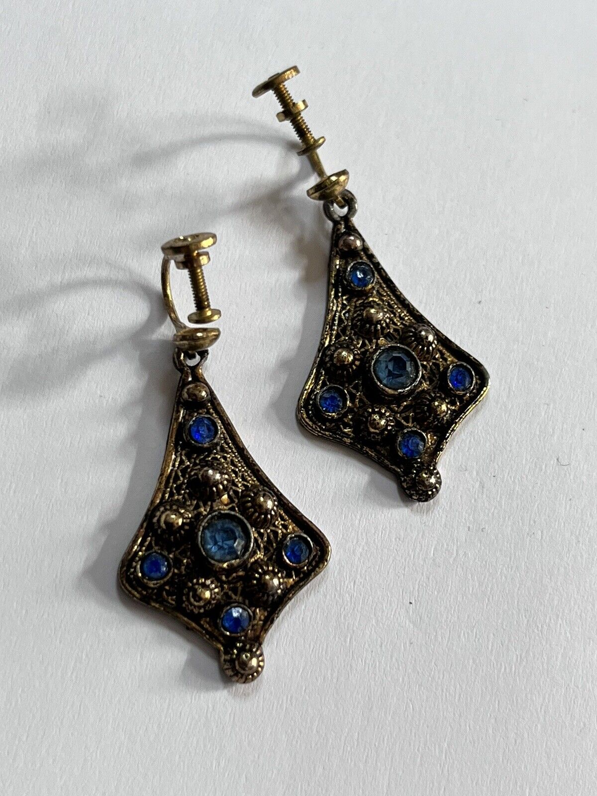 Vintage Czech Crystal Blue Screwback Earrings