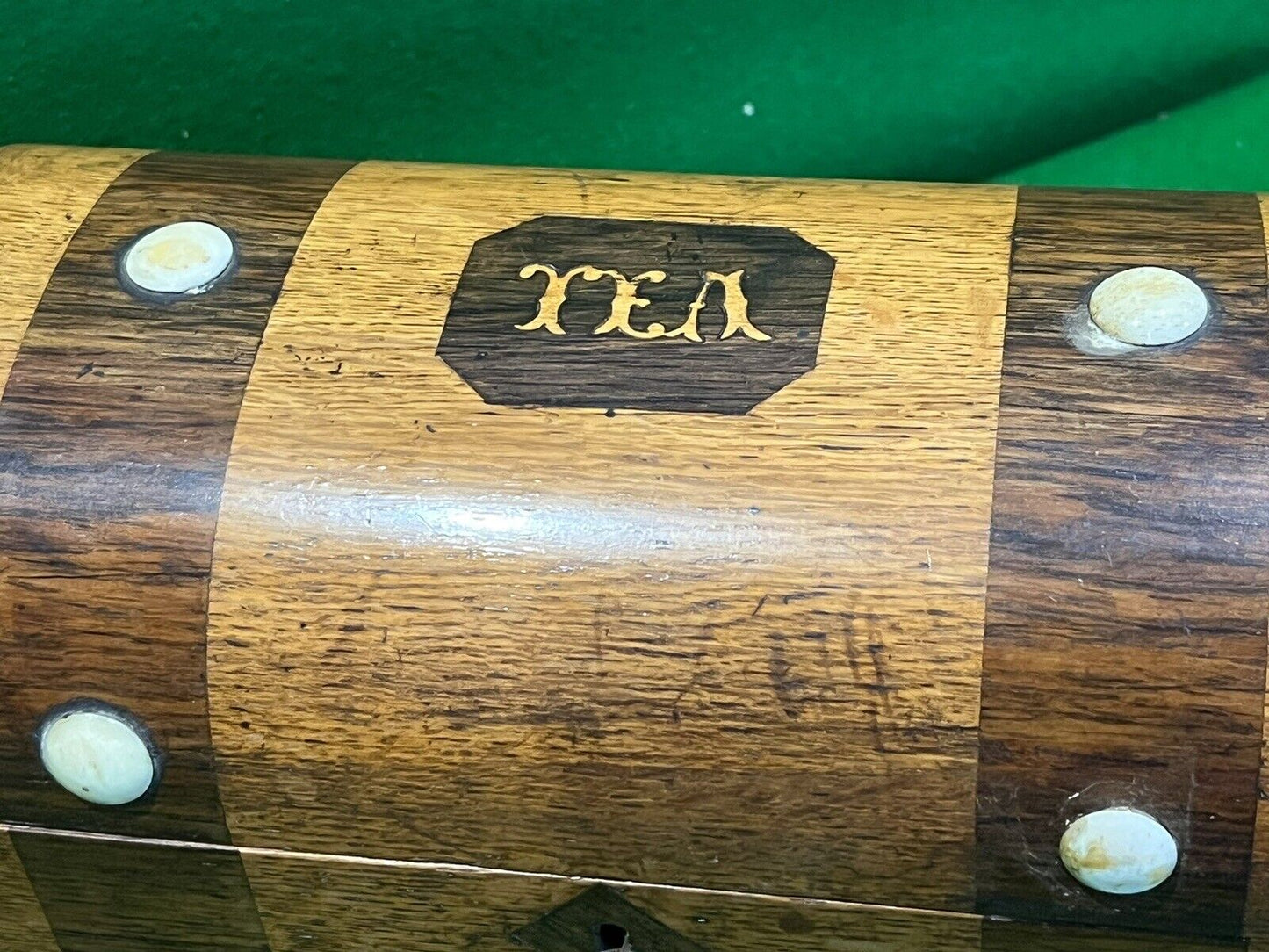 Georgian Inlaid Oak Dome Top Tea Caddy