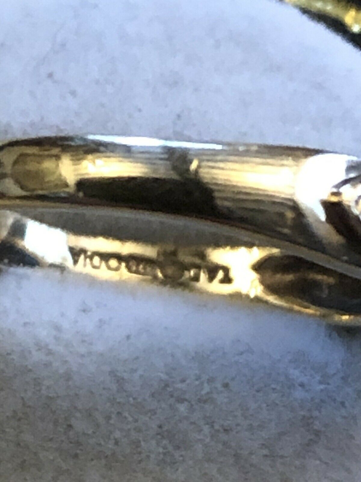 Vintage 9ct Yellow Gold Diamond Ring Size J1/2