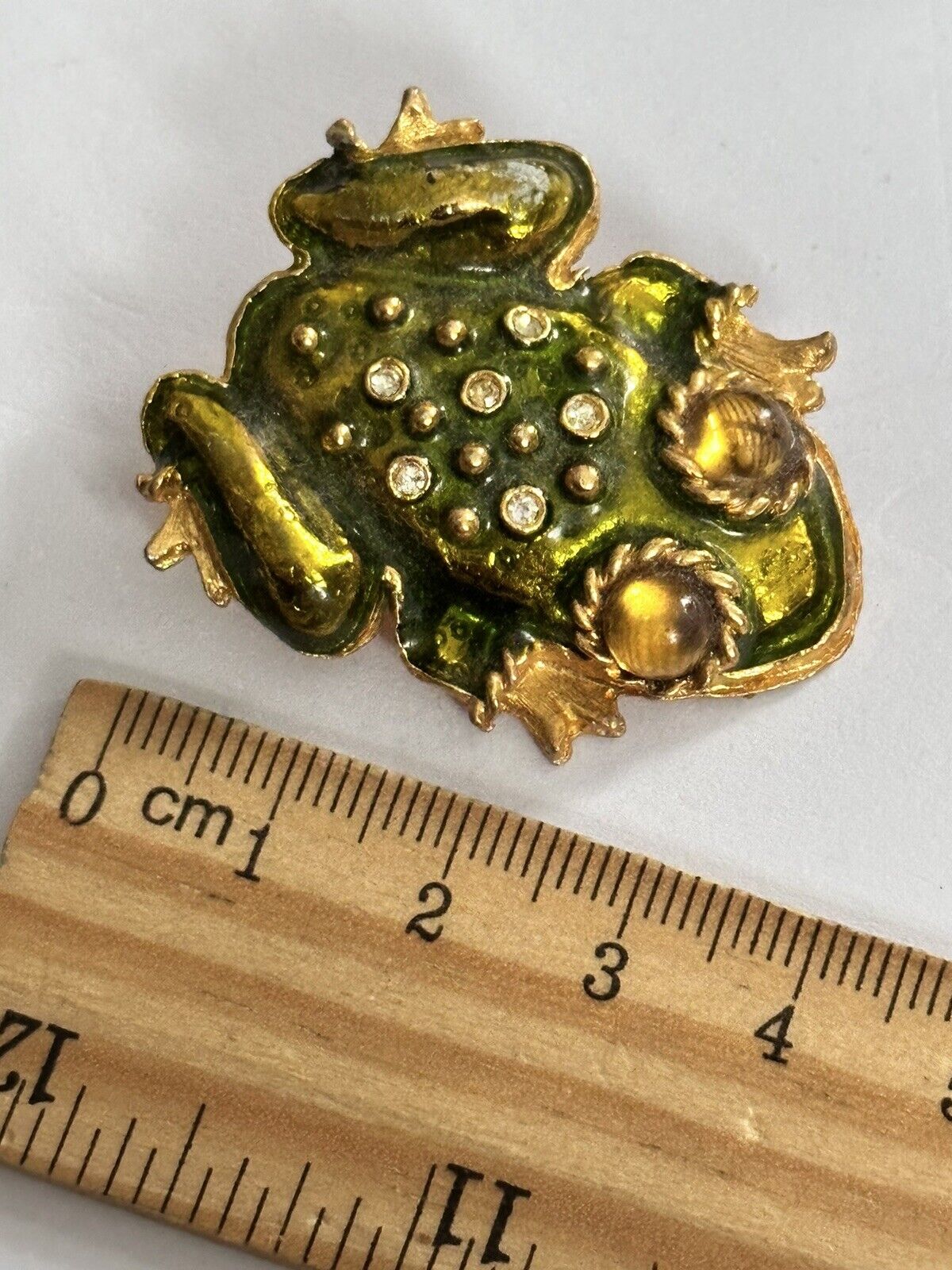 Vintage Green Enamel Cabochon Diamanté Frog Brooch