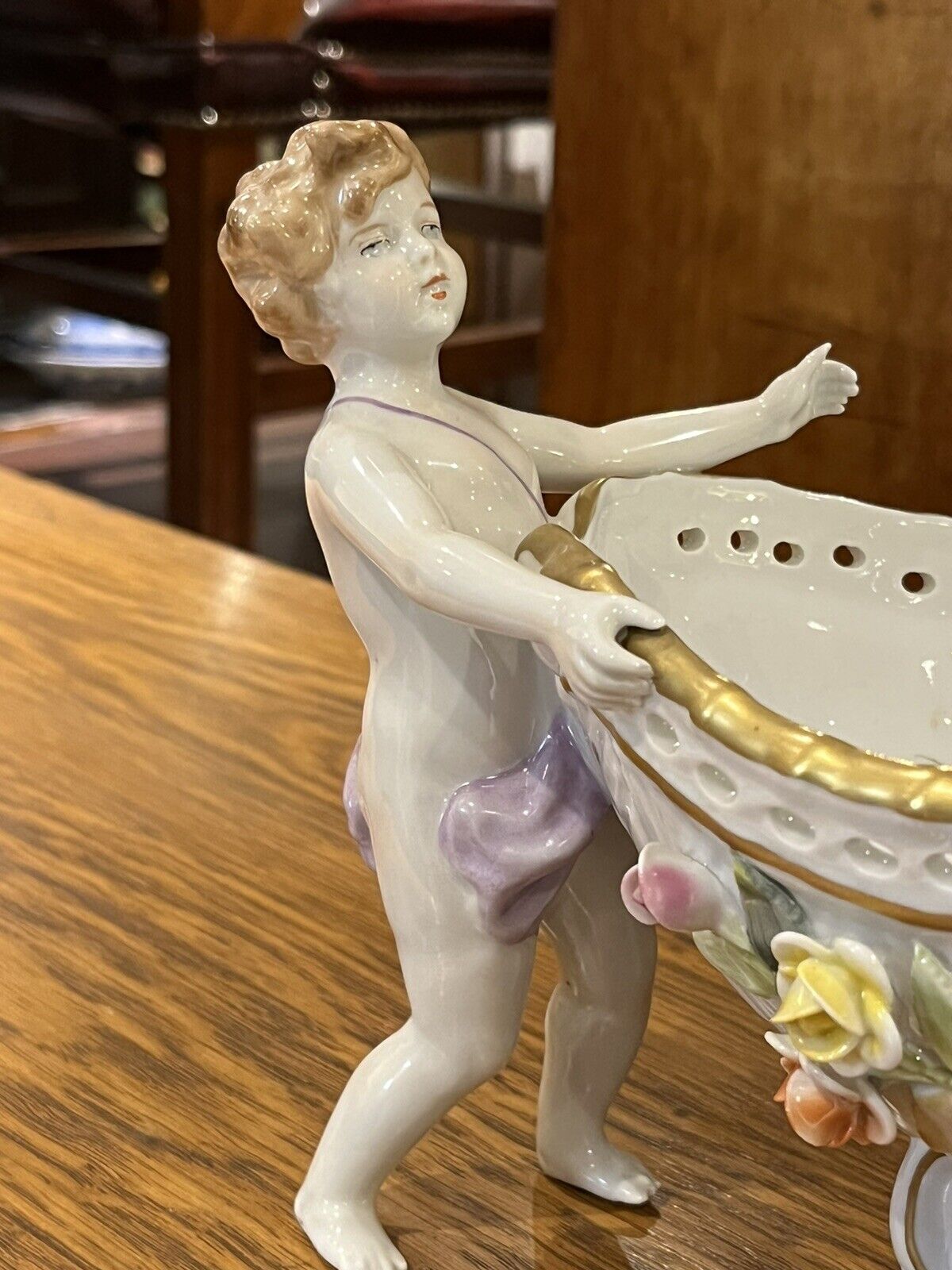 Porcelain Centrepiece, Fruit Bowl.
