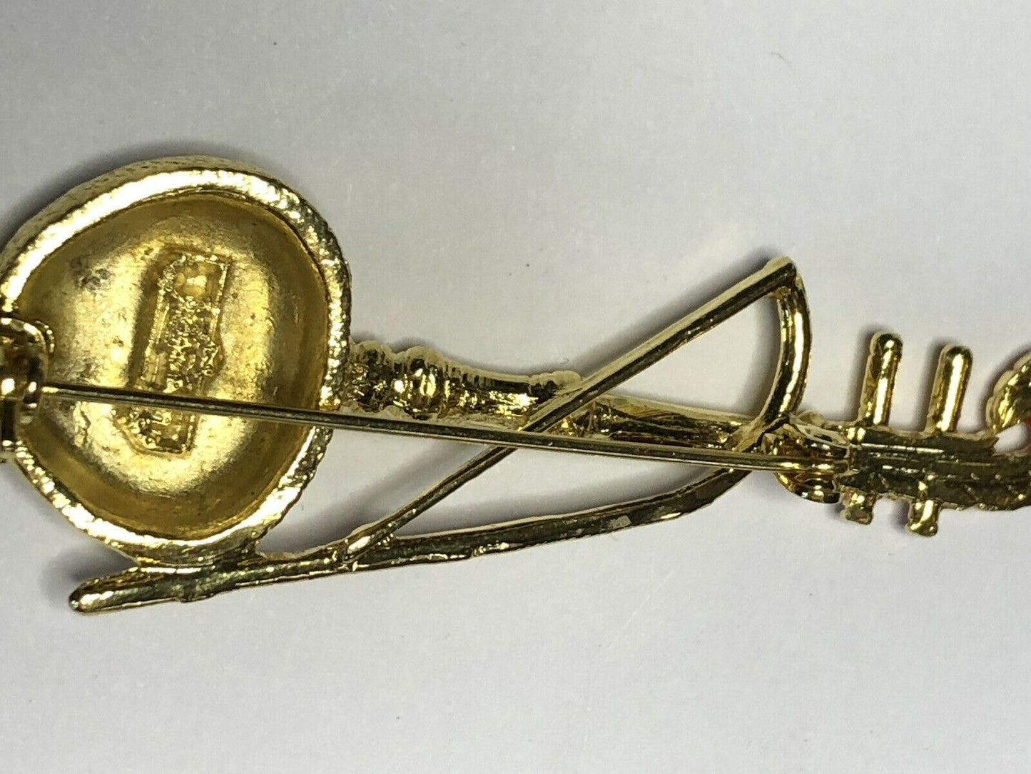 Vintage Gold Tone Chinese Violin Brooch