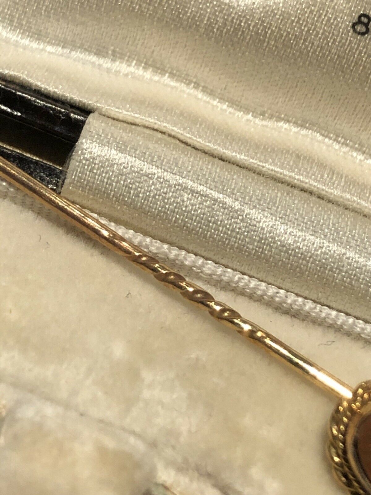 Antique 9ct Gold Stick Scarf Hat Pin