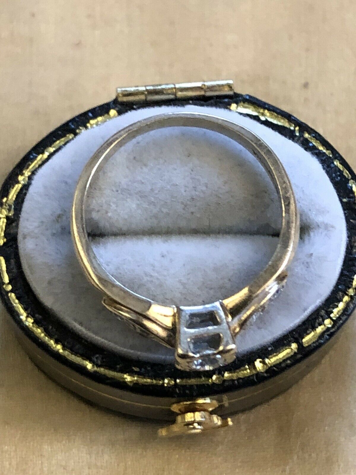 Vintage 9ct Yellow Gold Diamond Ring Size J1/2