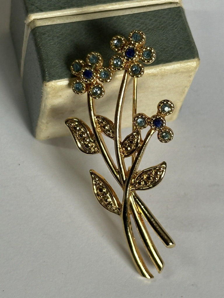 Movitex brooch deals