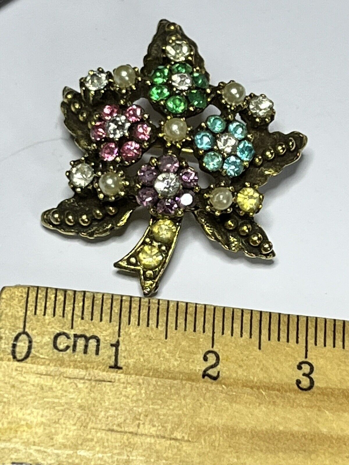 Vintage Leaf Flowers Multicoloured Diamanté Faux Pearl Brooch