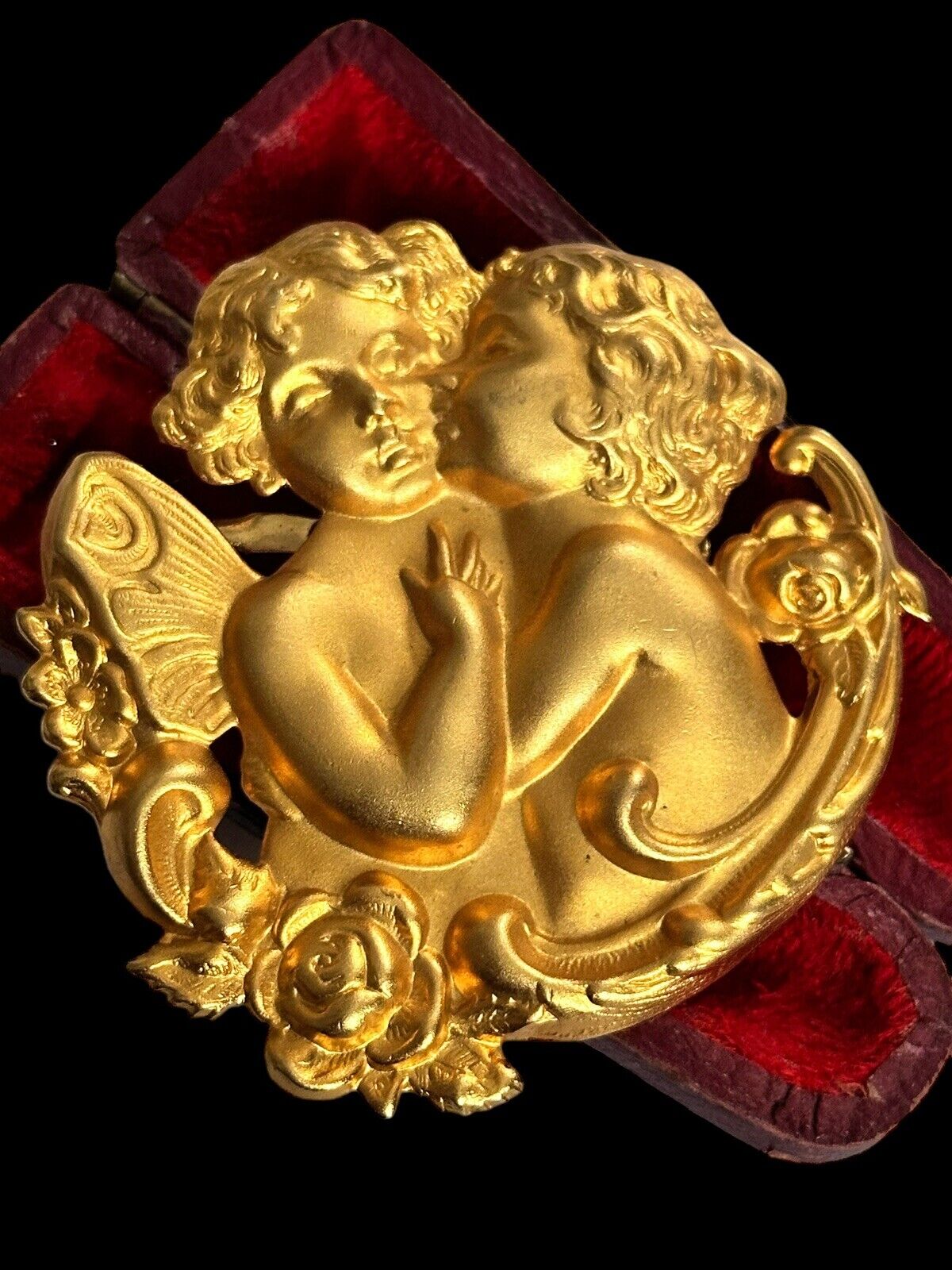 Vintage Gold Tone Cherub Statement Brooch