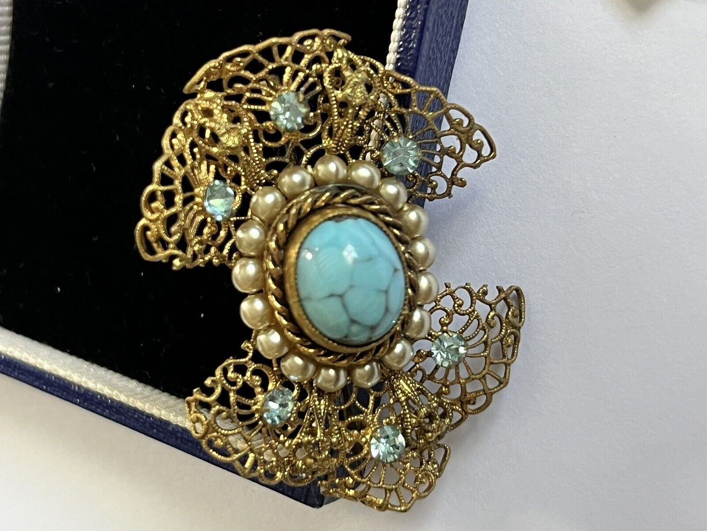 Vintage Gold Tone Filigree Diamanté Faux Turquoise Brooch