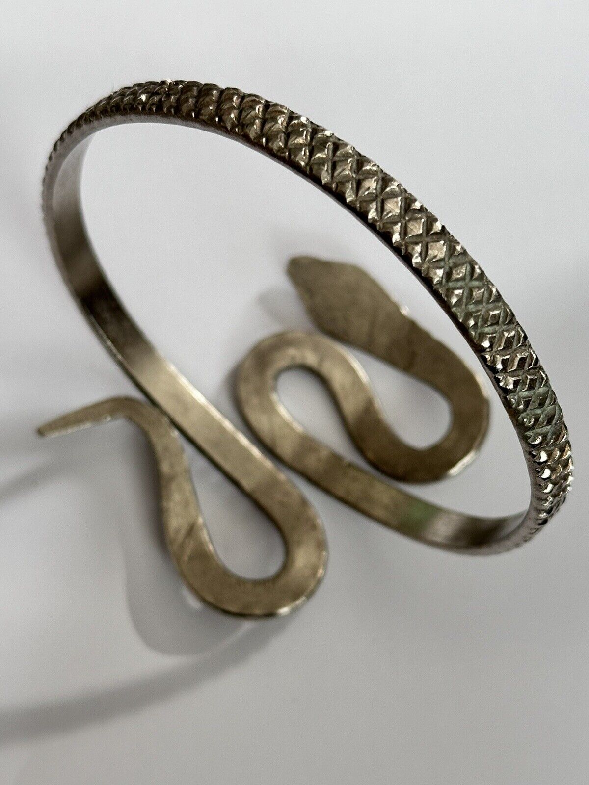 Vintage Detailed Silver Tone Snake Bangle Slave Bangle