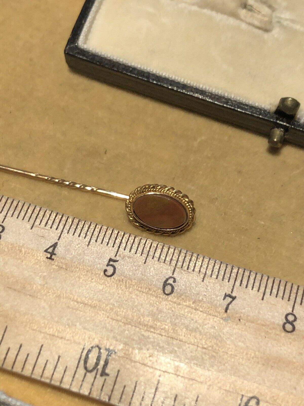 Antique 9ct Gold Stick Scarf Hat Pin