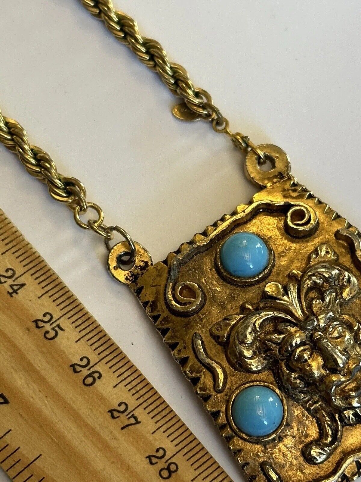 Vintage Etruscan Faux Turquoise Gold Tone Pendant Monet Rope Chain Necklace