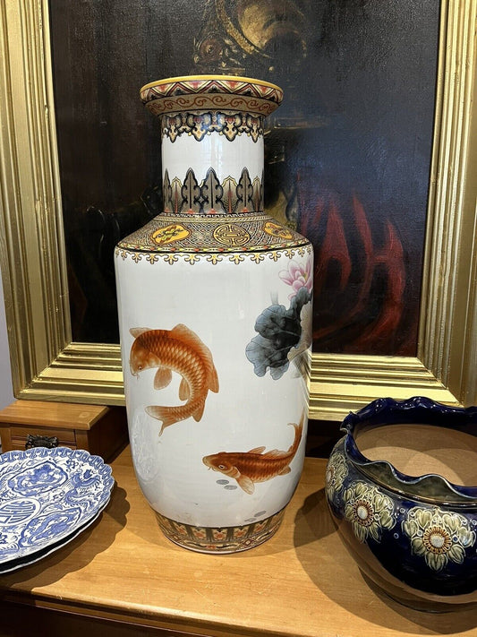 Large Chinese Vase. Decorated With Koi Carp Fish. LARGE & IMPRESSSIVE.